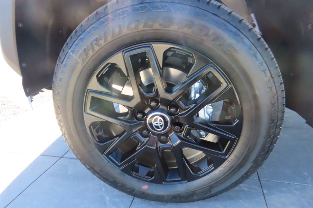 New 2026 Toyota Tundra Limited image 29