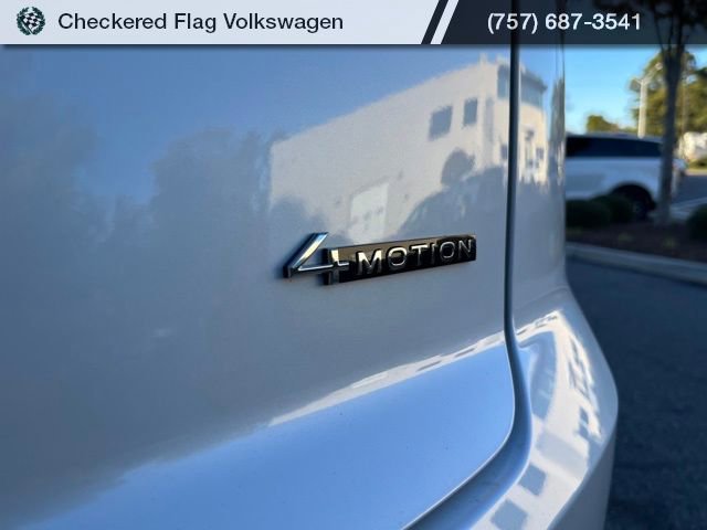 New 2026 Volkswagen Atlas Cross Sport SEL Premium R-Line image 11