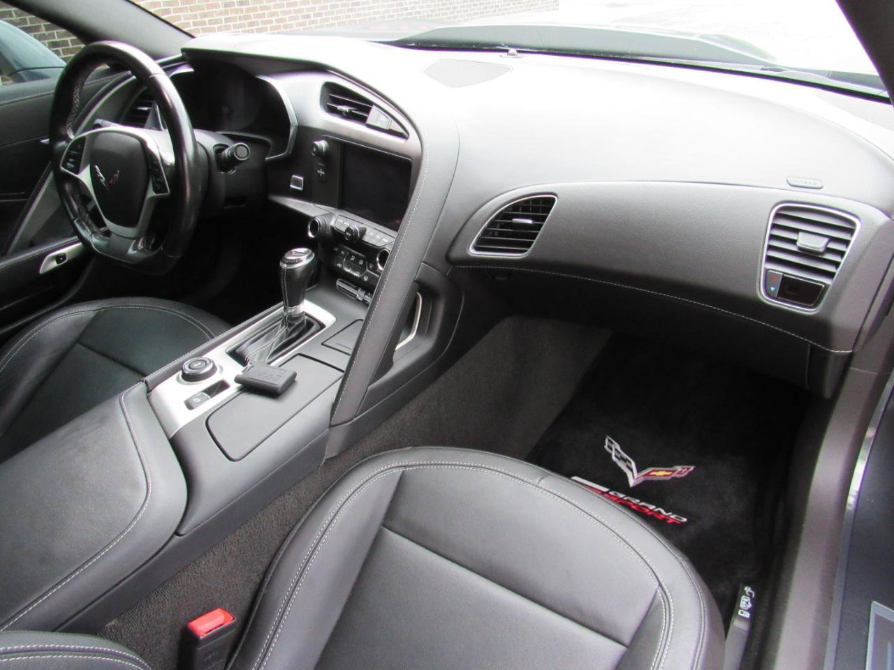 Used 2018 Chevrolet Corvette Grand Sport RWD image 41