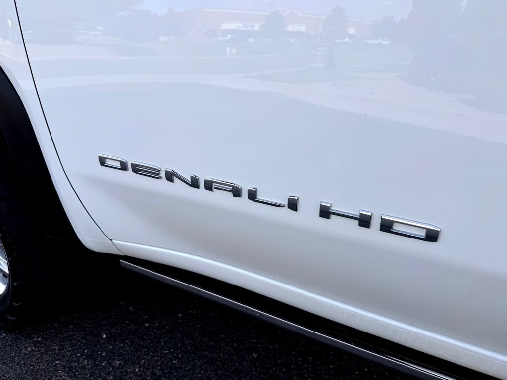 Used 2021 GMC Sierra 2500 Denali w/ Denali Ultimate Package AWD/4WD image 12