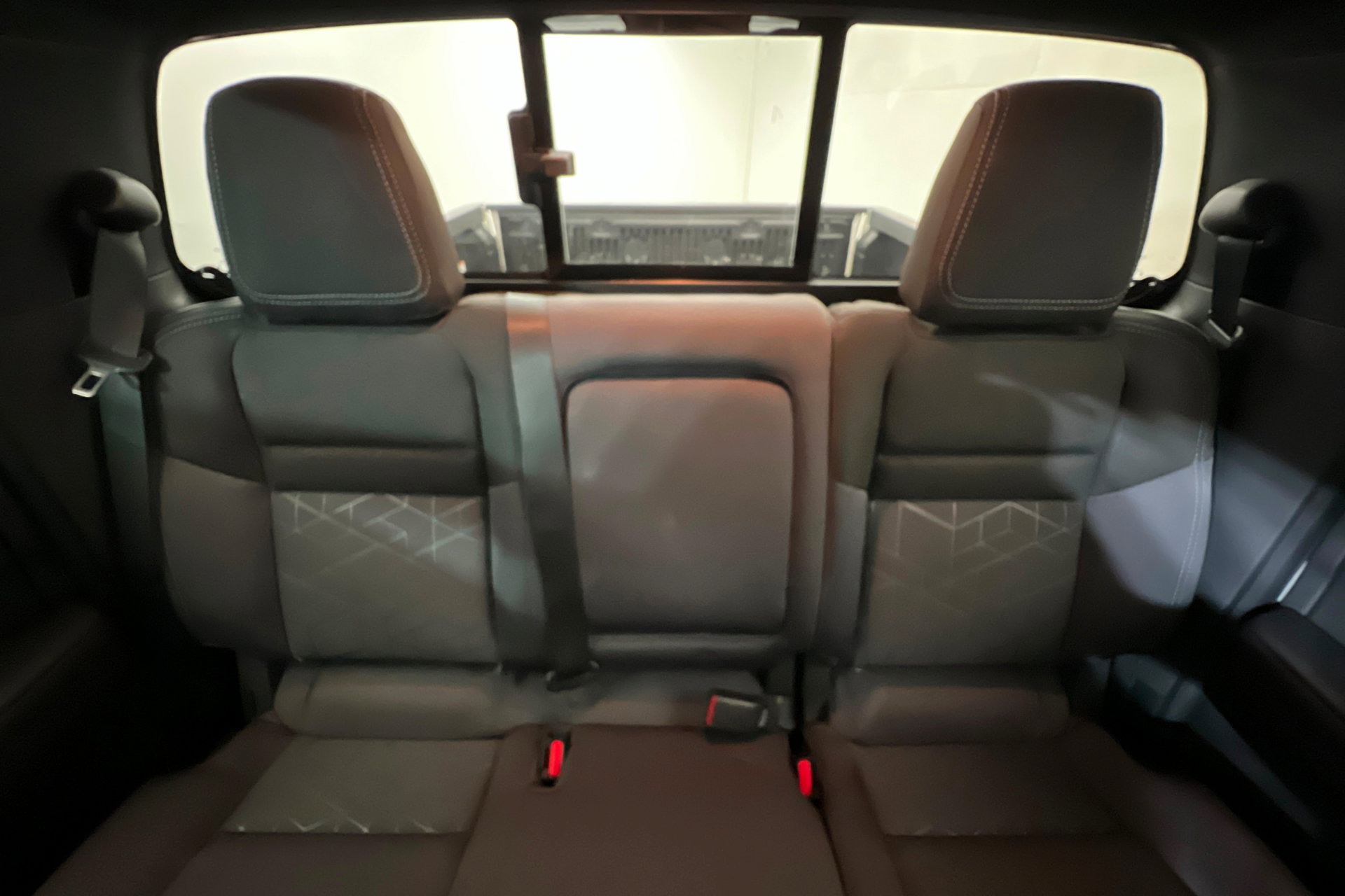 New 2026 Nissan Frontier SV w/ Tow Package AWD/4WD image 24