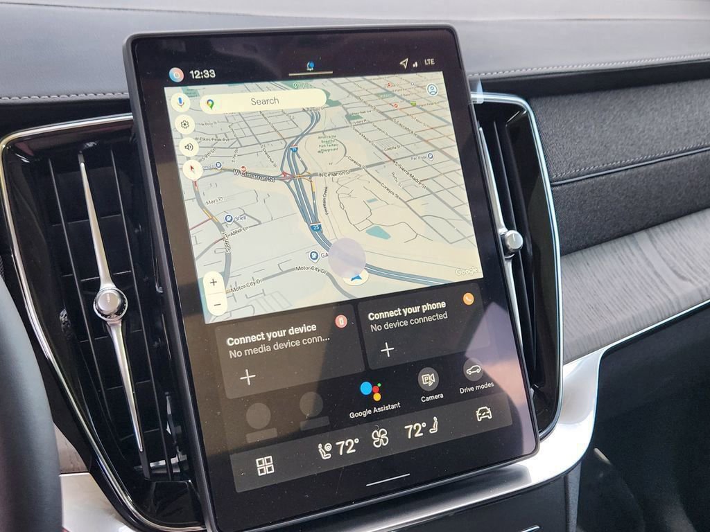 New 2026 Volvo XC90 T8 Ultra w/ Lounge Package image 12