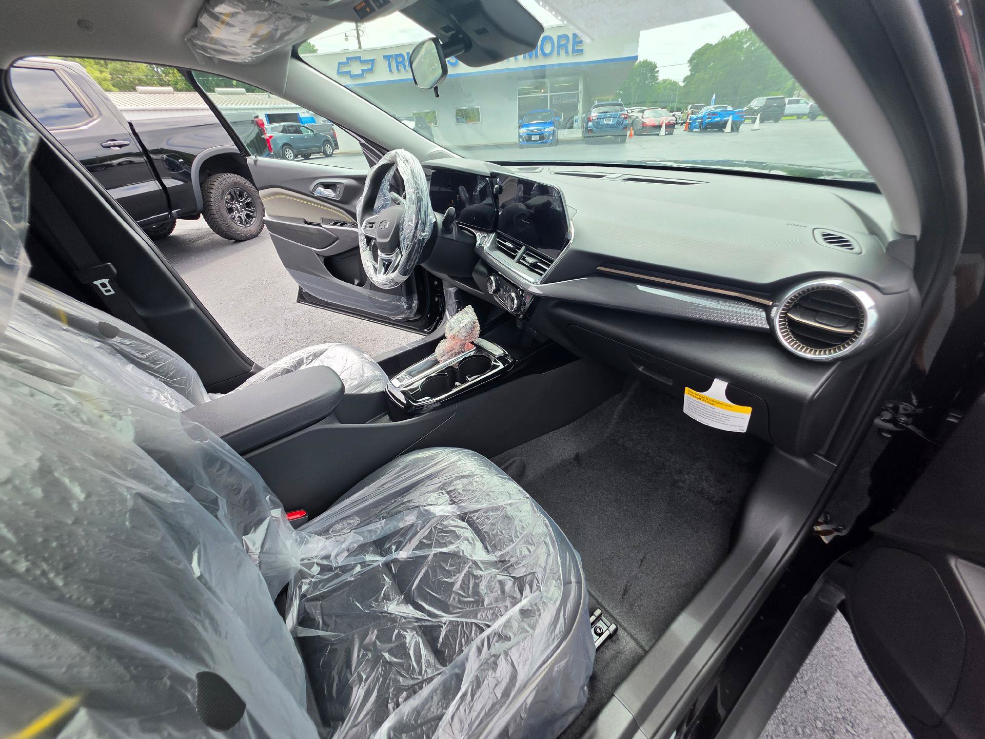 New 2026 Chevrolet Trax ACTIV w/ Driver Confidence Package FWD image 9