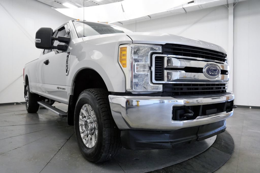 Used 2017 Ford F350 XL w/ STX Appearance Package AWD/4WD image 42
