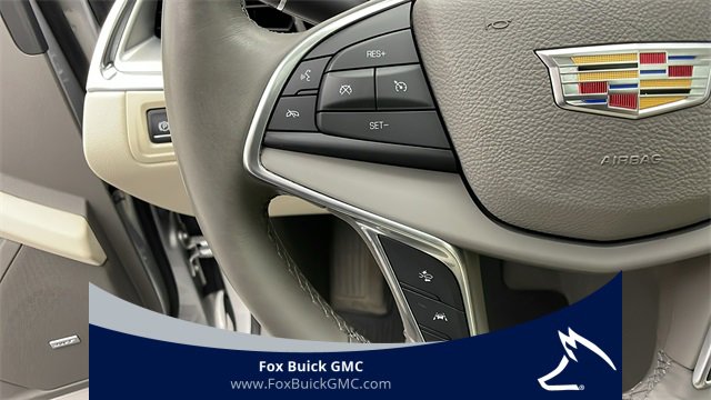 Used 2017 Cadillac XT5 Luxury w/ Driver Awareness Package image 17