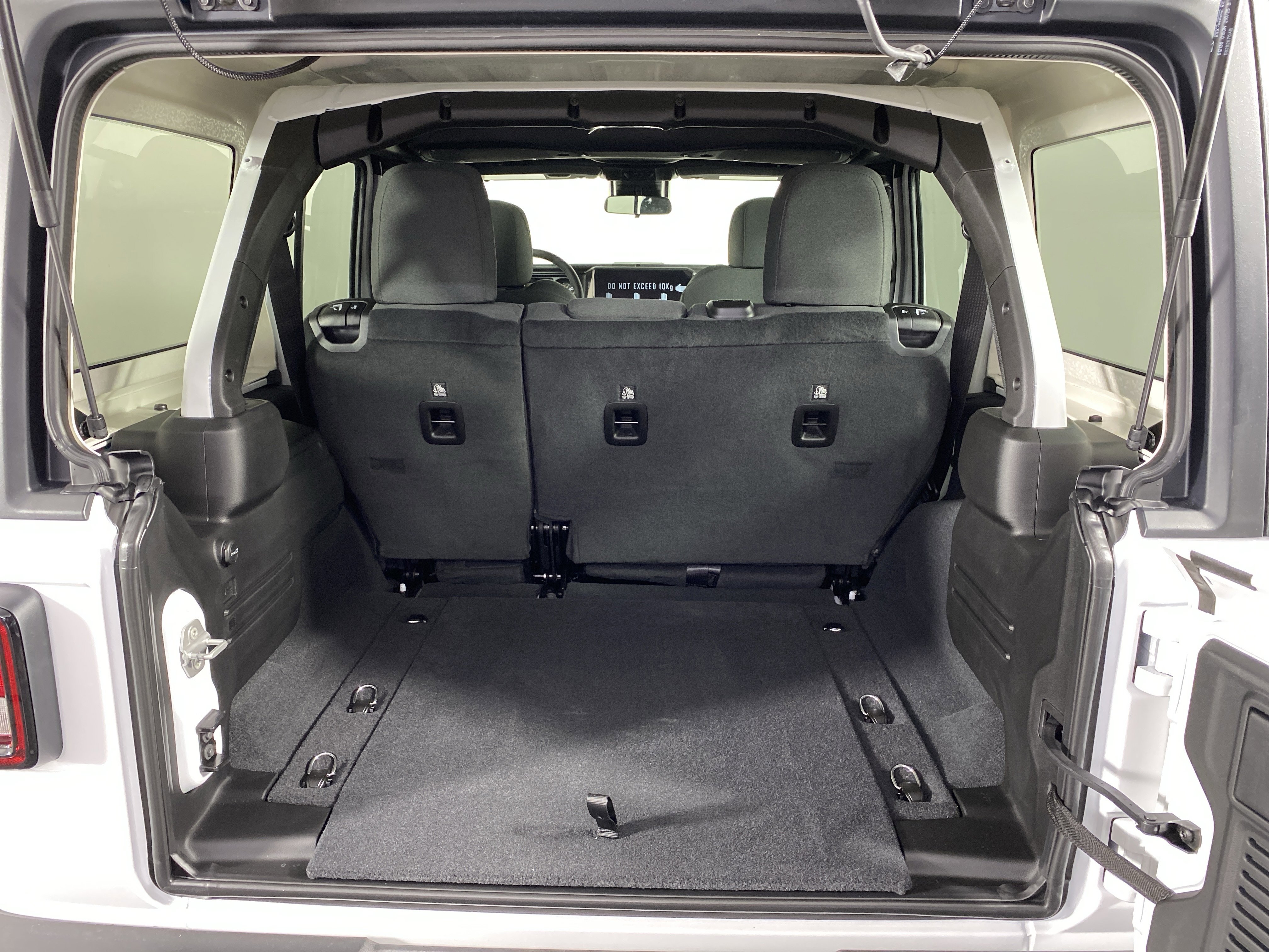 New 2025 Jeep Wrangler Sport S image 30