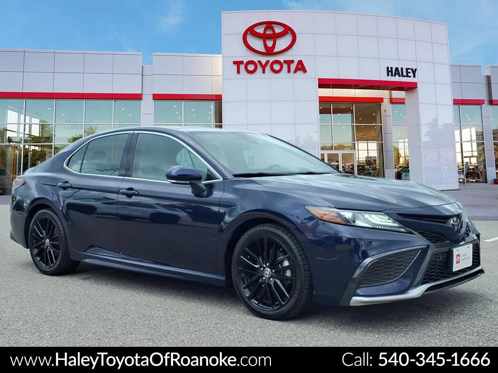 Certified 2022 Toyota Camry XSE w/ Navigation Package FWD image 1