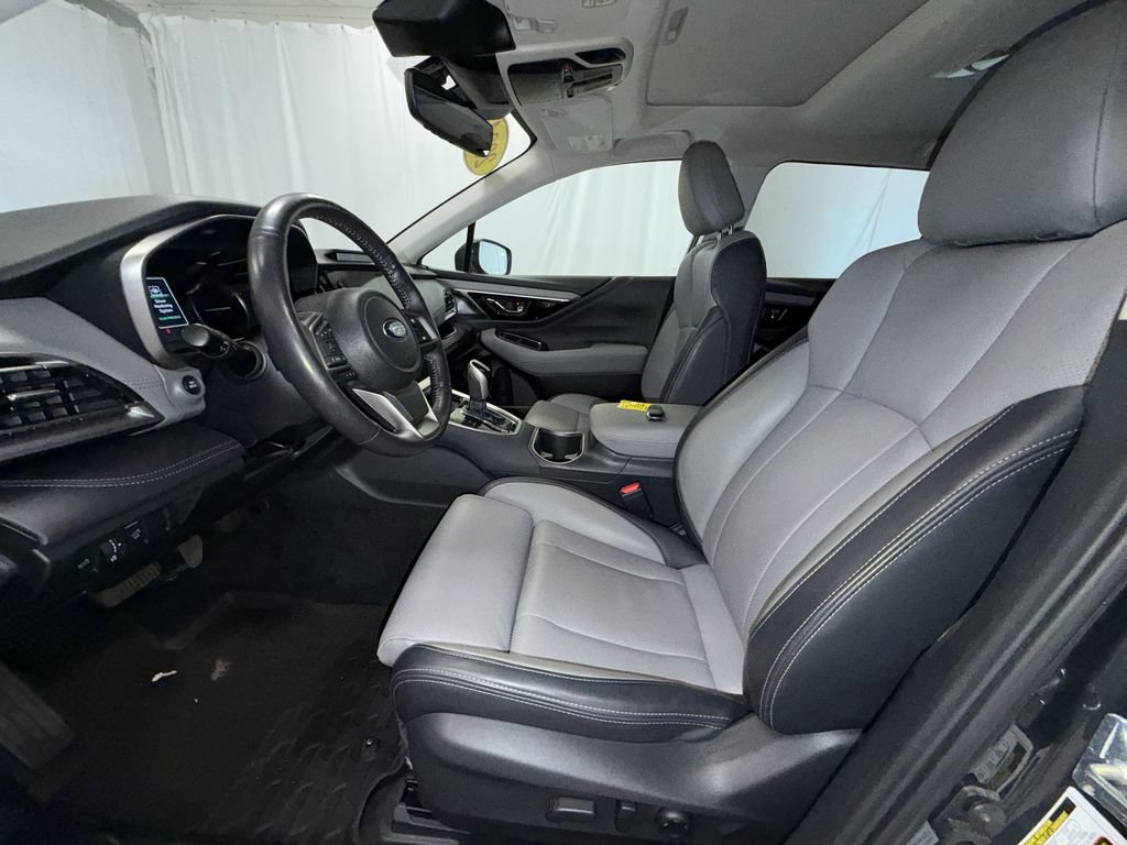 Used 2024 Subaru Outback Limited AWD/4WD image 11