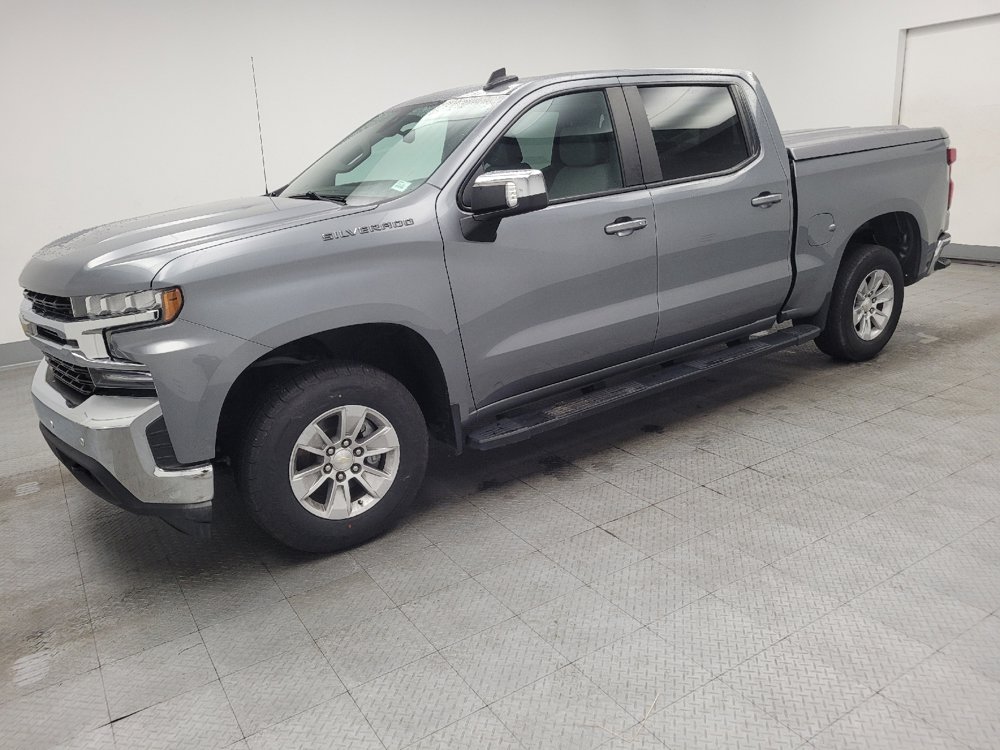 Used 2020 Chevrolet Silverado 1500 LT w/ Convenience Package RWD image 2