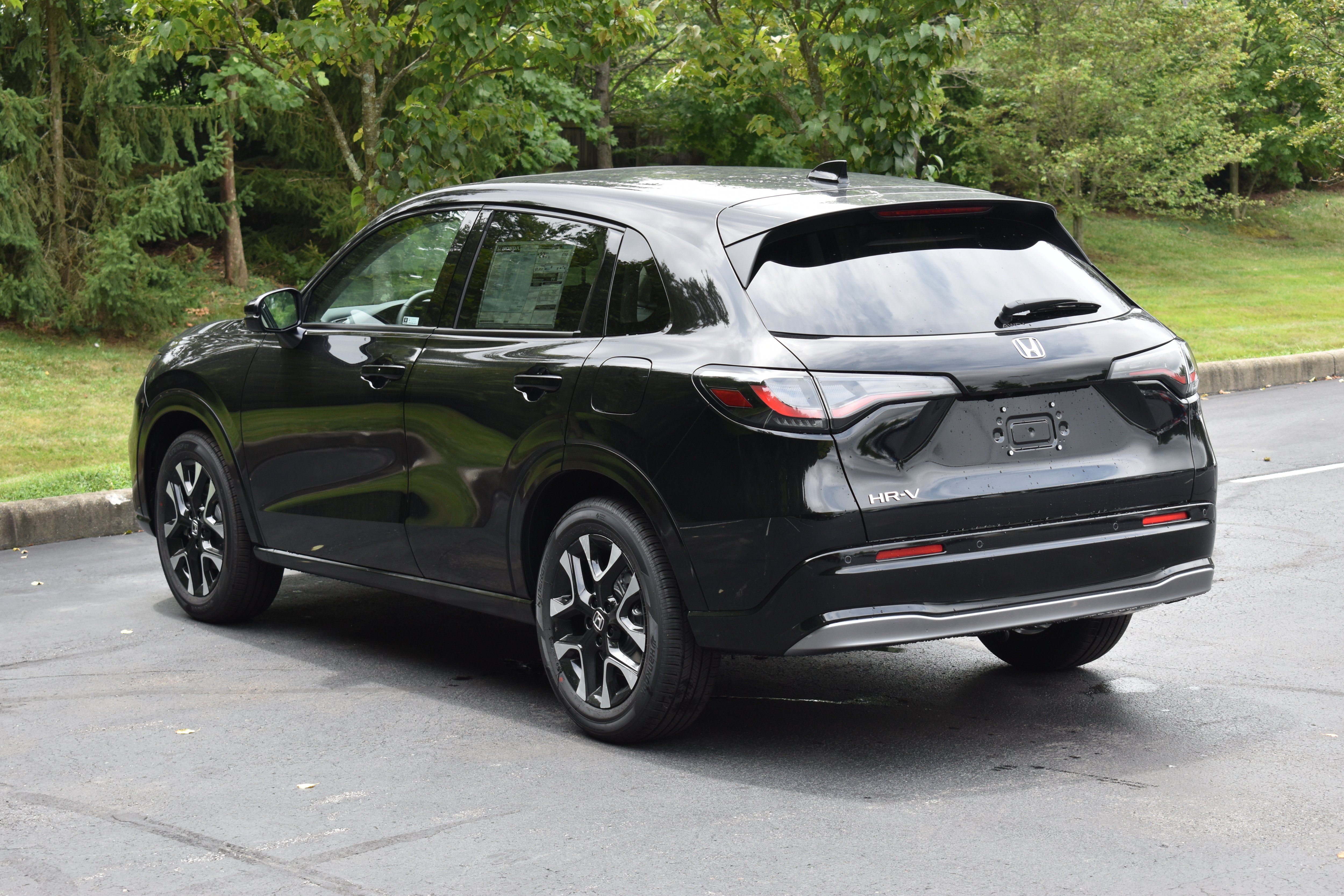 New 2027 Honda HR-V EX-L image 5