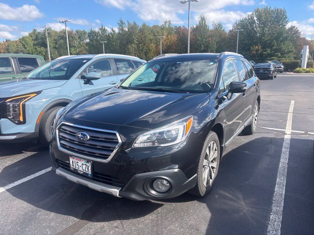 Used 2017 Subaru Outback 3.6R Touring AWD/4WD image 2