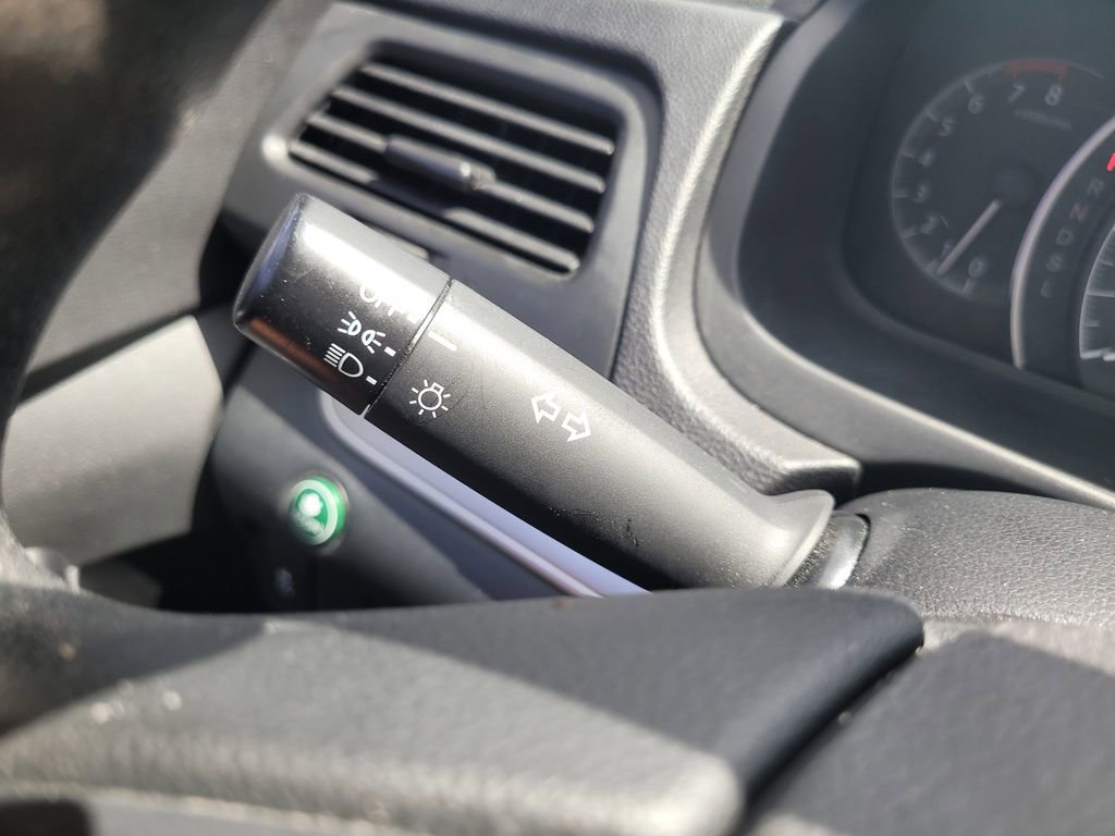 Used 2016 Honda CR-V LX image 28