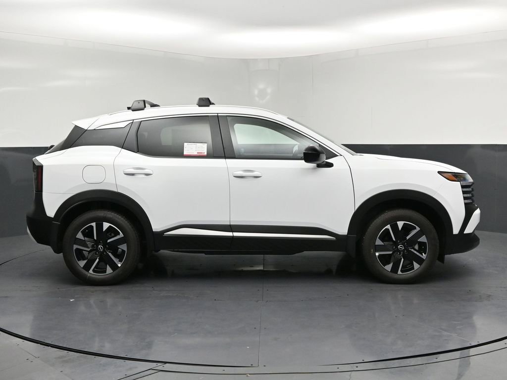 New 2026 Nissan Kicks SV w/ Cold Weather Package AWD/4WD image 17