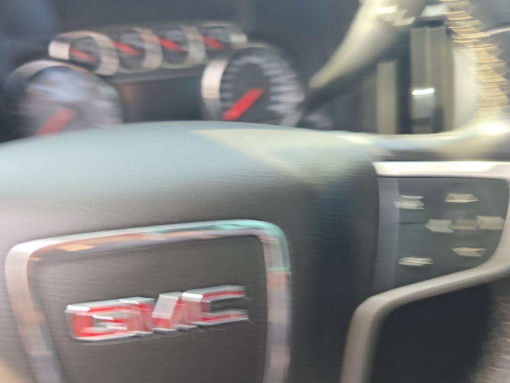 Used 2014 GMC Sierra 1500 SLE w/ SLE Value Package image 21