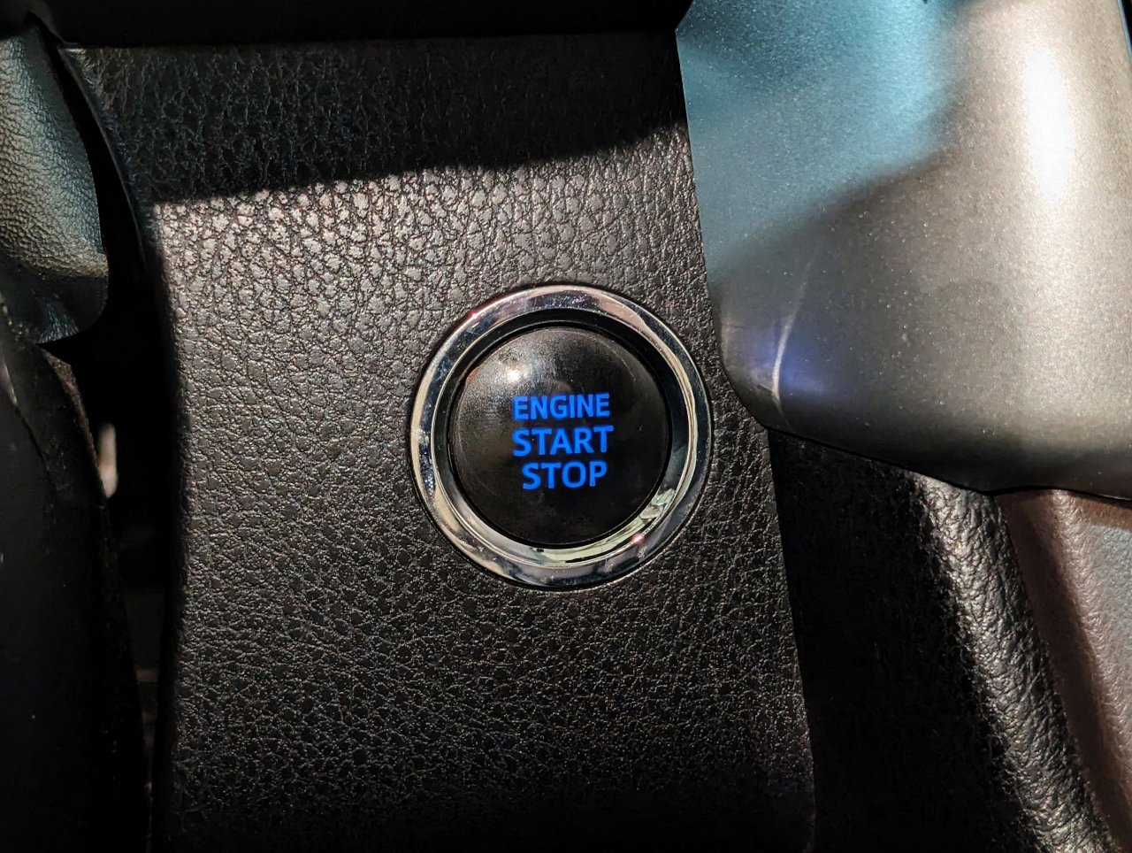 Used 2015 Toyota Highlander XLE image 48