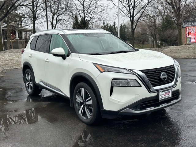Certified 2023 Nissan Rogue SL w/ SL Premium Package image 3