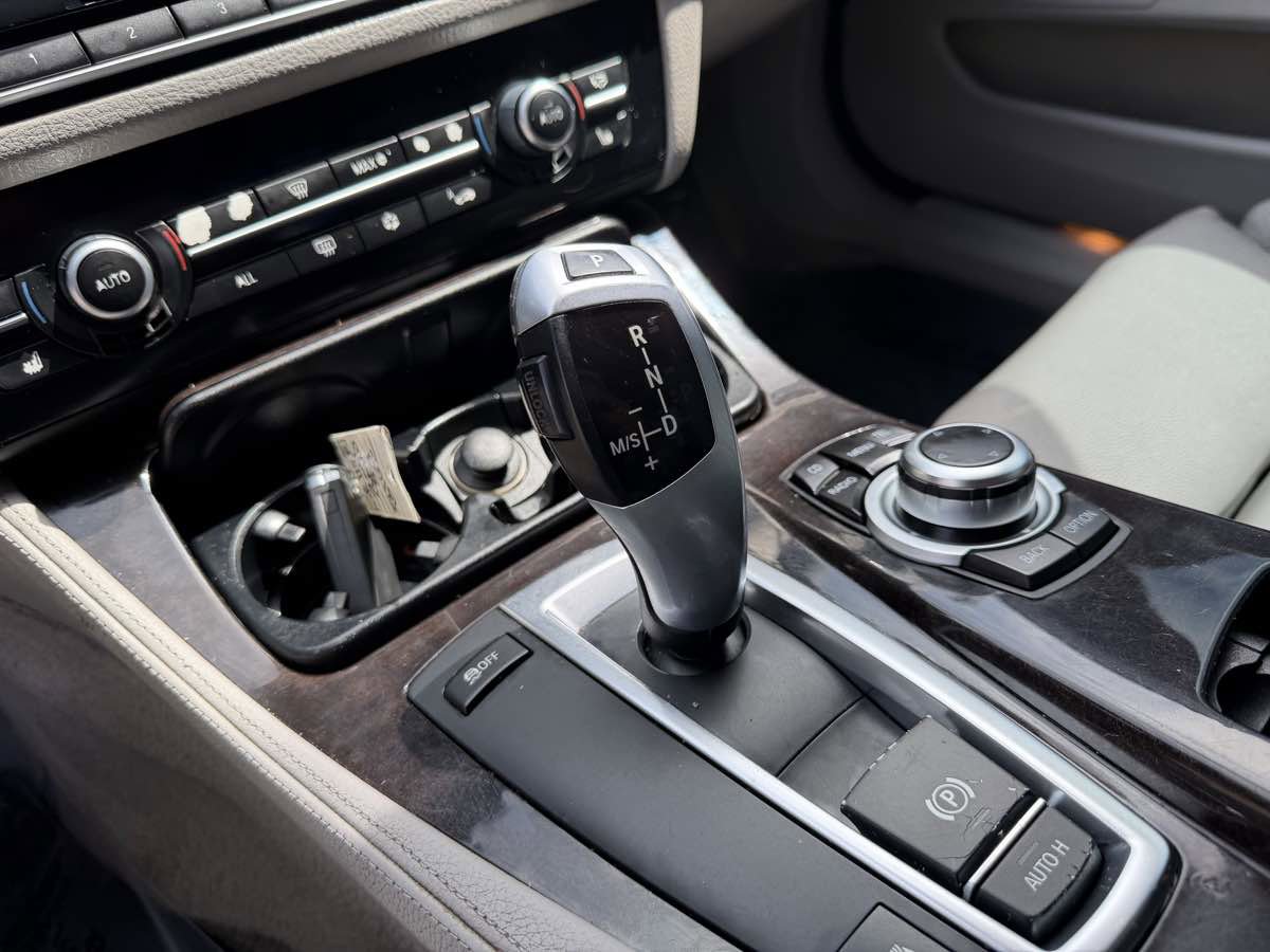 Used 2011 BMW 535i Sedan RWD image 19