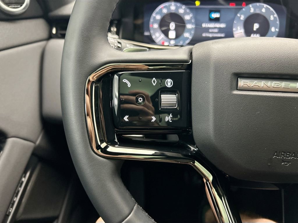 Certified 2025 Land Rover Range Rover Evoque S image 11