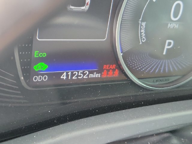 Used 2024 Lexus UX 250h FWD w/ Premium Package image 32