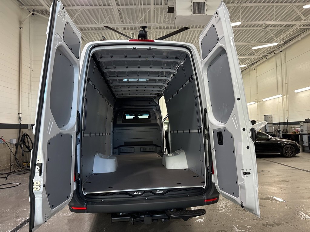 New 2025 Mercedes-Benz Sprinter 3500 image 26