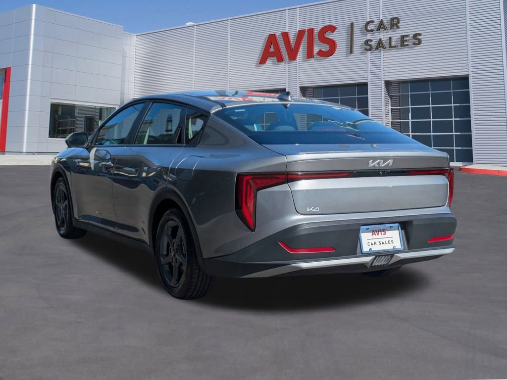 Used 2025 Kia K4 LXS image 9