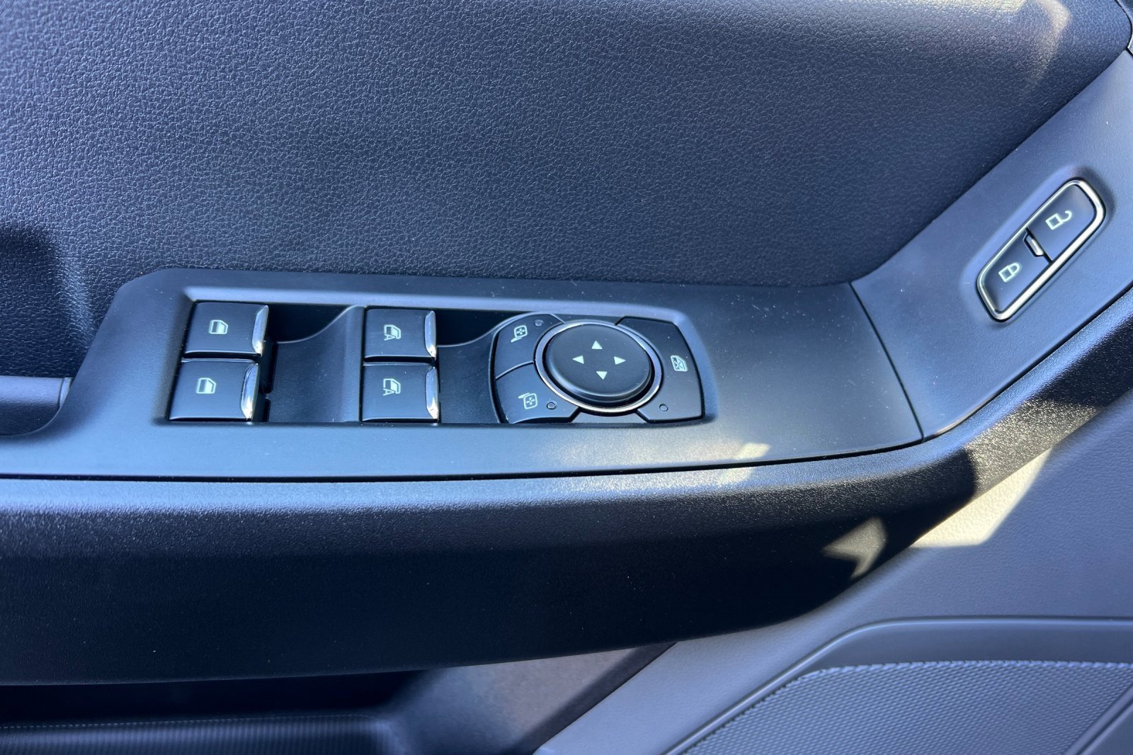 New 2026 Ford F550 2WD Crew Cab Super Duty image 11