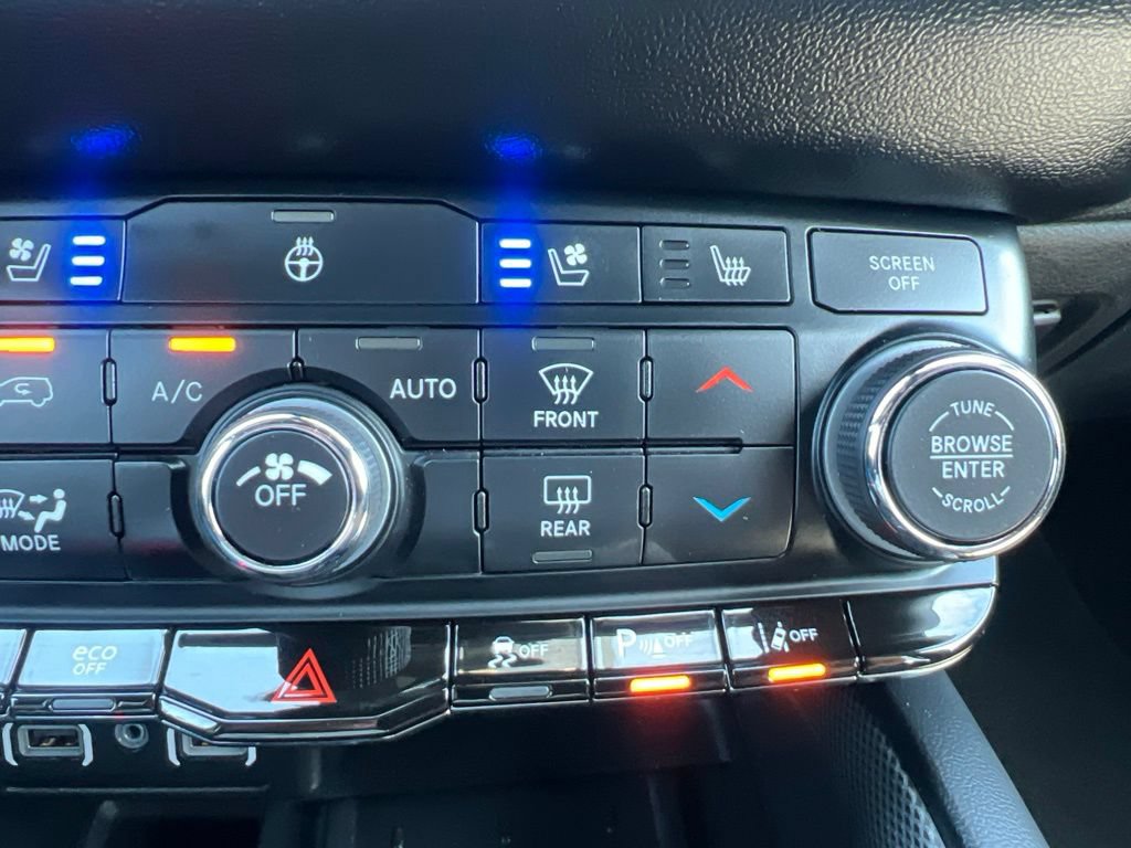 Used 2025 Dodge Durango GT AWD/4WD image 63