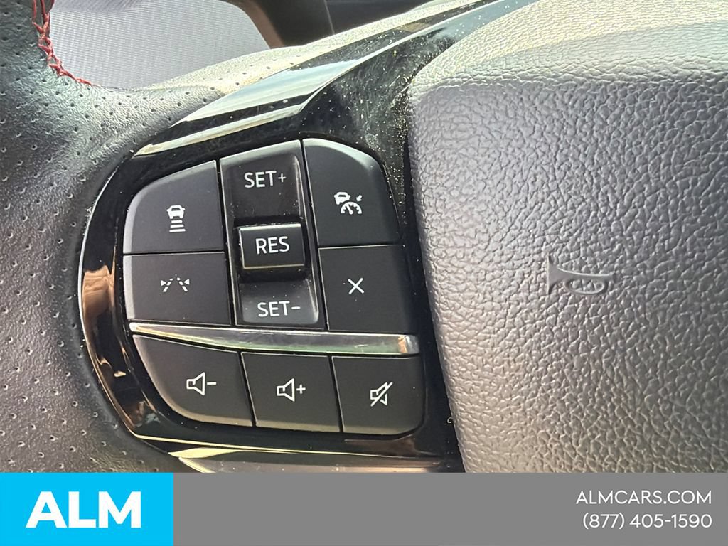 Used 2025 Ford Explorer ST-Line w/ ST-Line Street Pack AWD/4WD image 25