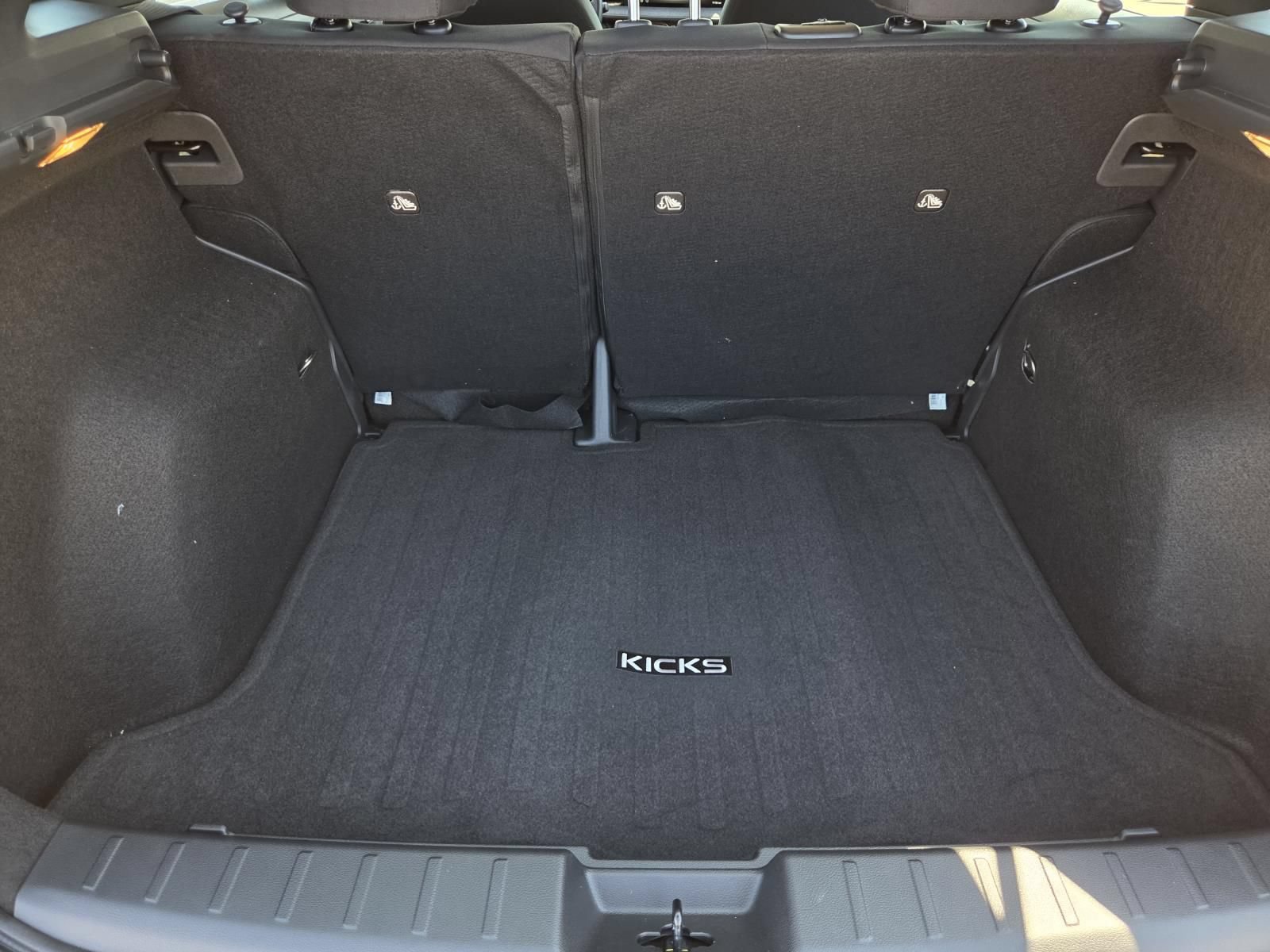 New 2027 Nissan Kicks S FWD image 11