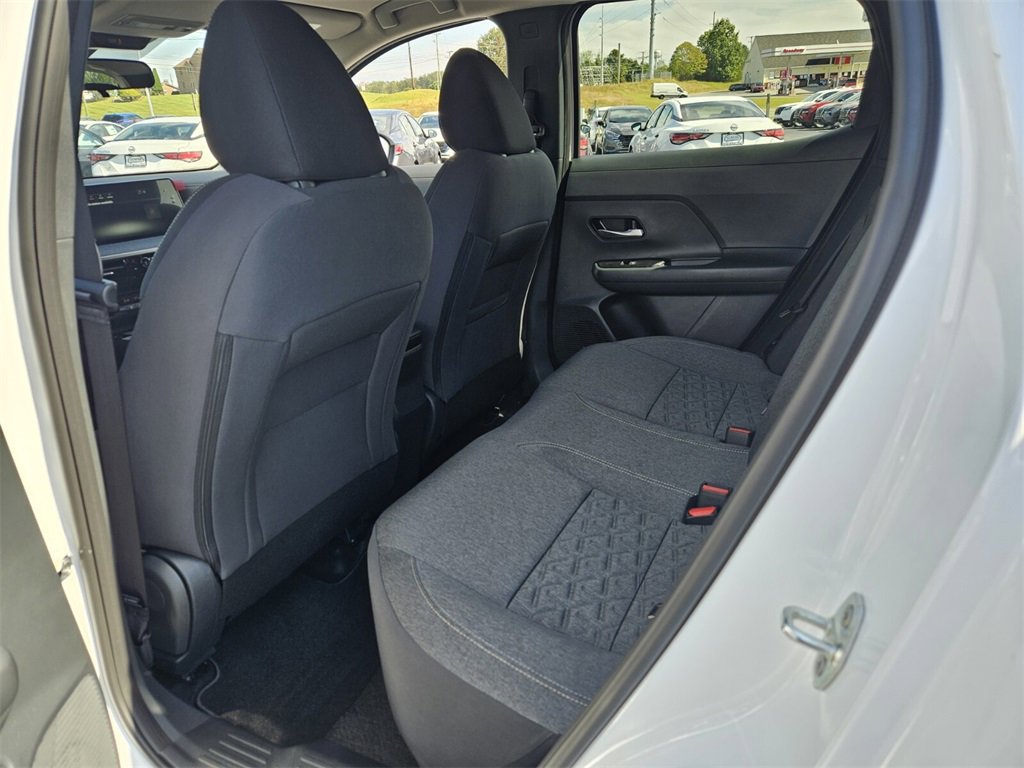 New 2026 Nissan Kicks SV image 5