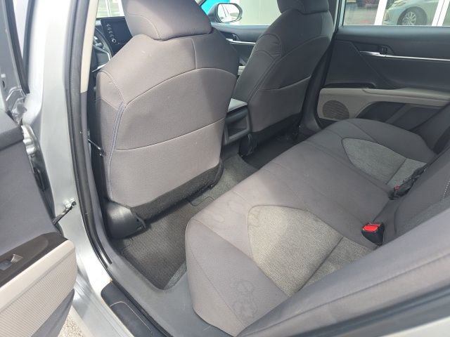 Used 2023 Toyota Camry LE image 28