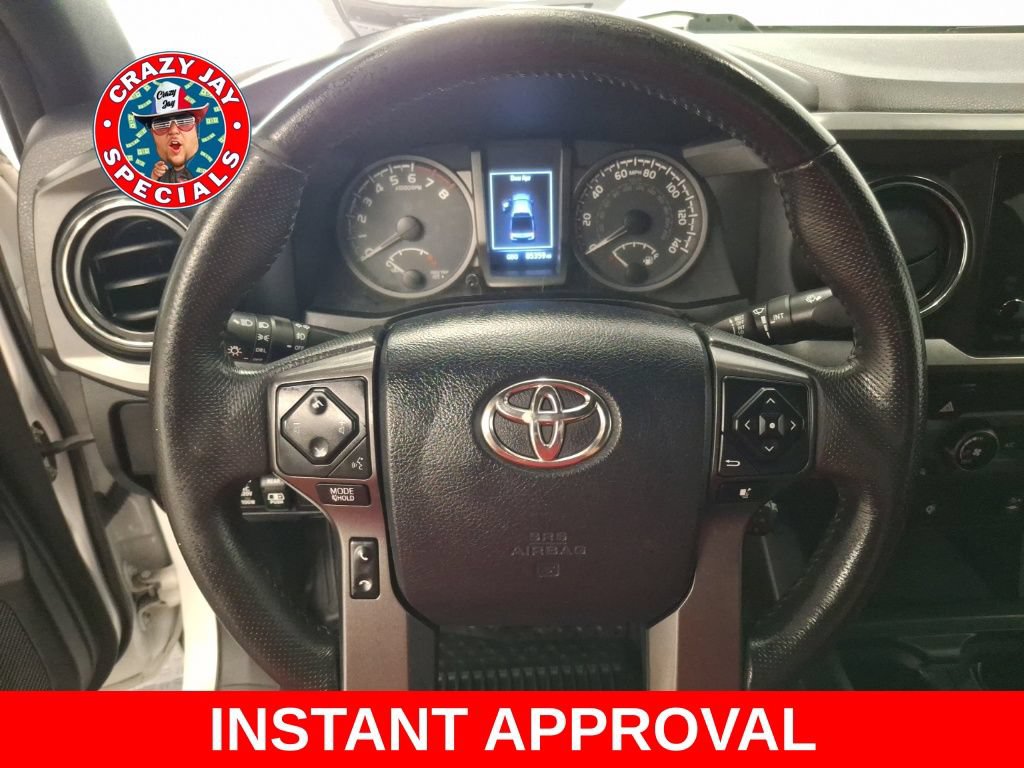 Used 2017 Toyota Tacoma TRD Sport w/ Tow Package AWD/4WD image 18