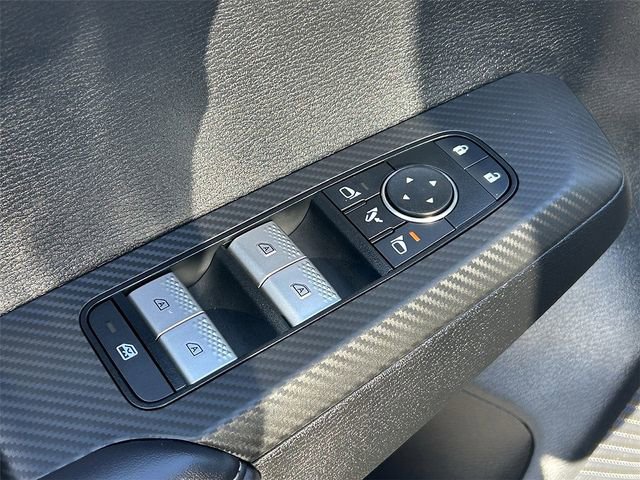 New 2026 Nissan Rogue SL AWD/4WD image 9