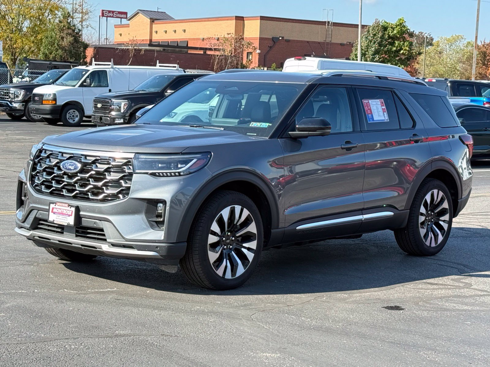 Used 2025 Ford Explorer Platinum w/ LUX Leather Package AWD/4WD image 8