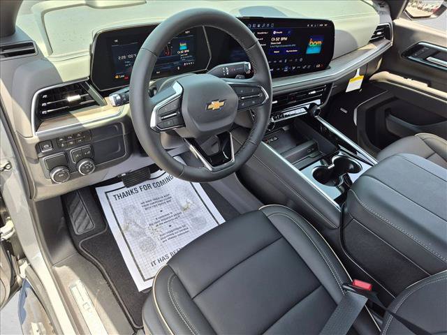 New 2026 Chevrolet Suburban Premier RWD image 3