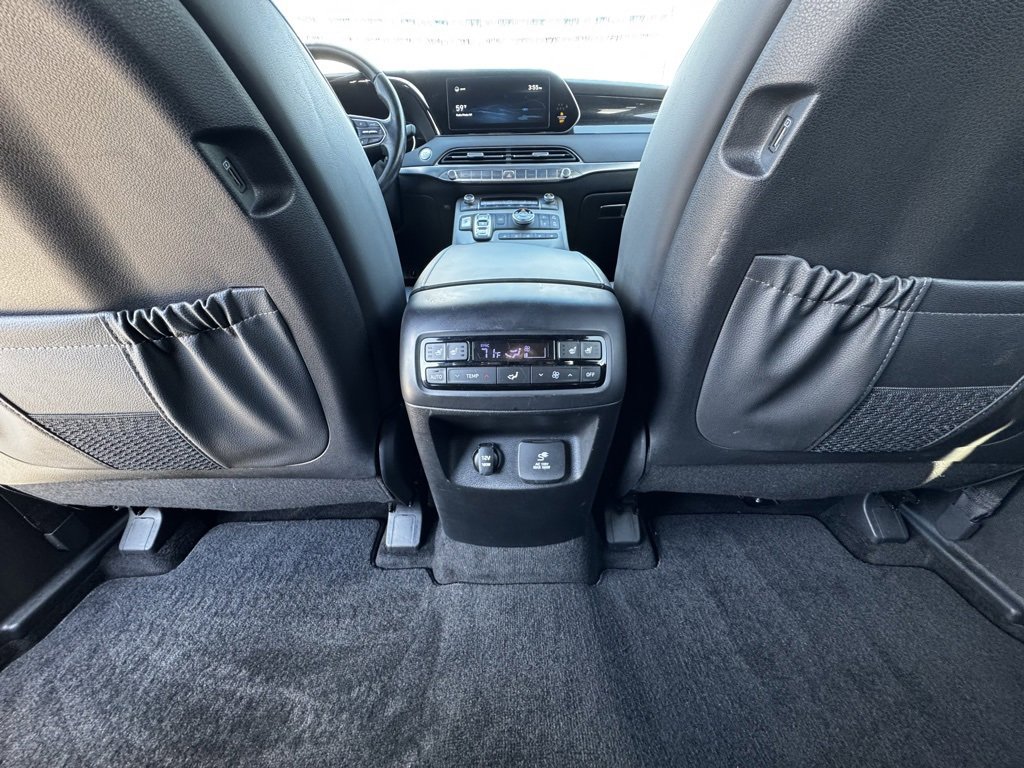 Used 2022 Hyundai Palisade Calligraphy image 17