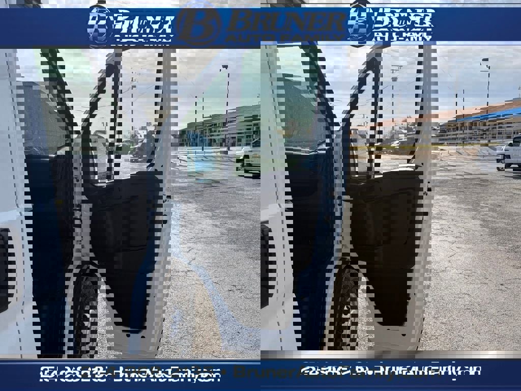 New 2026 RAM ProMaster 2500 w/ Convenience Group image 8