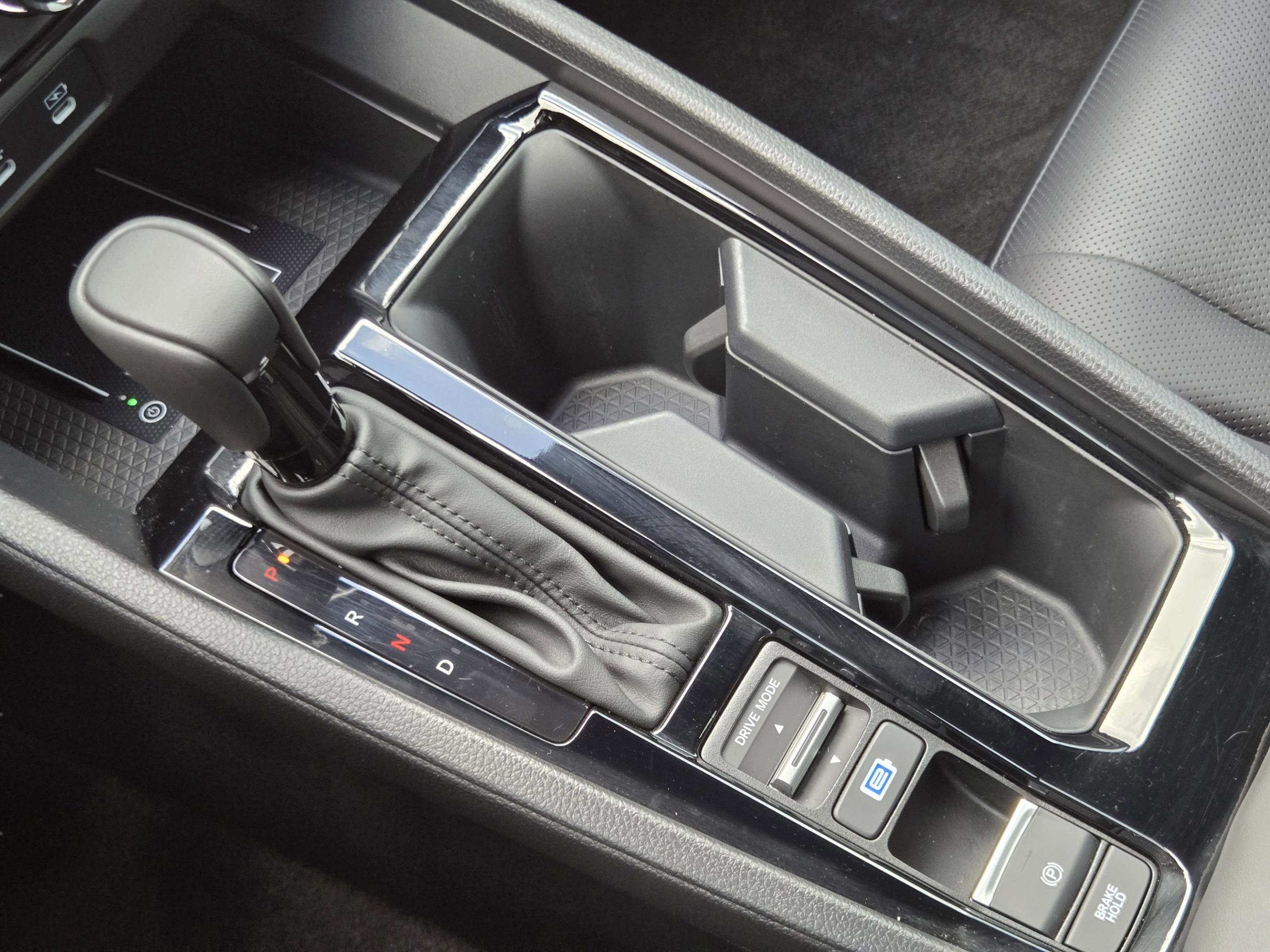Used 2025 Honda Accord Sport image 16