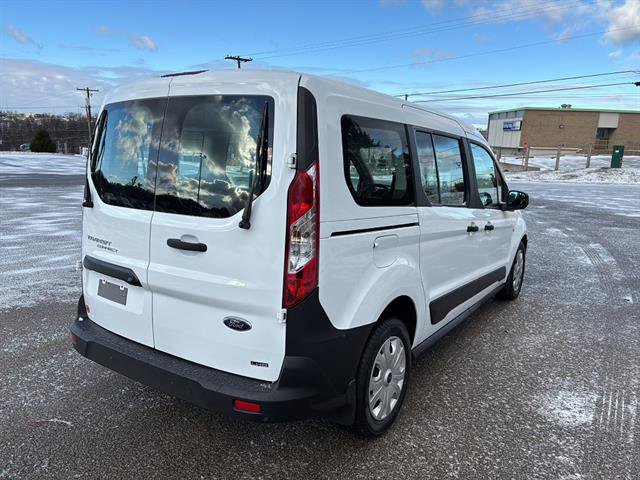 Used 2022 Ford Transit Connect XL image 4