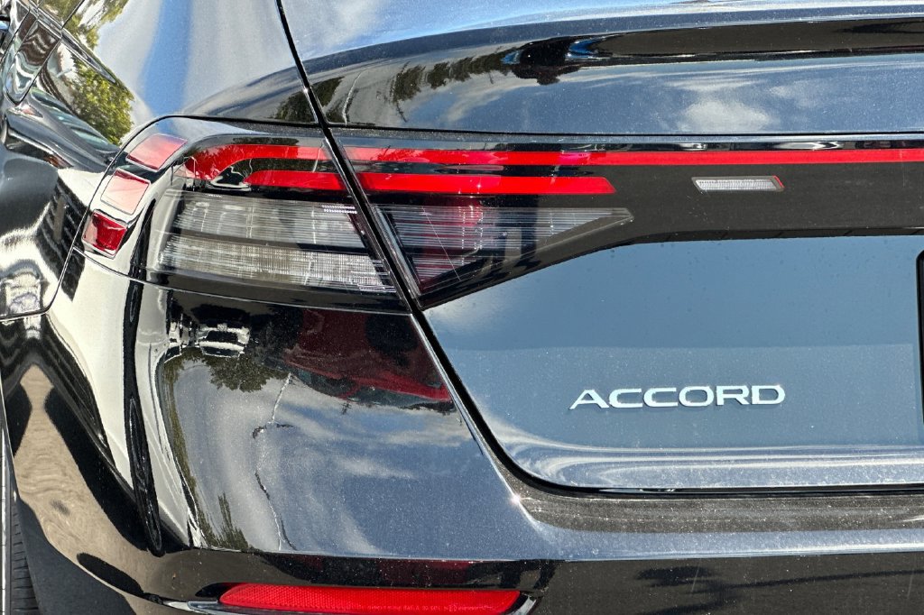 New 2026 Honda Accord LX image 23