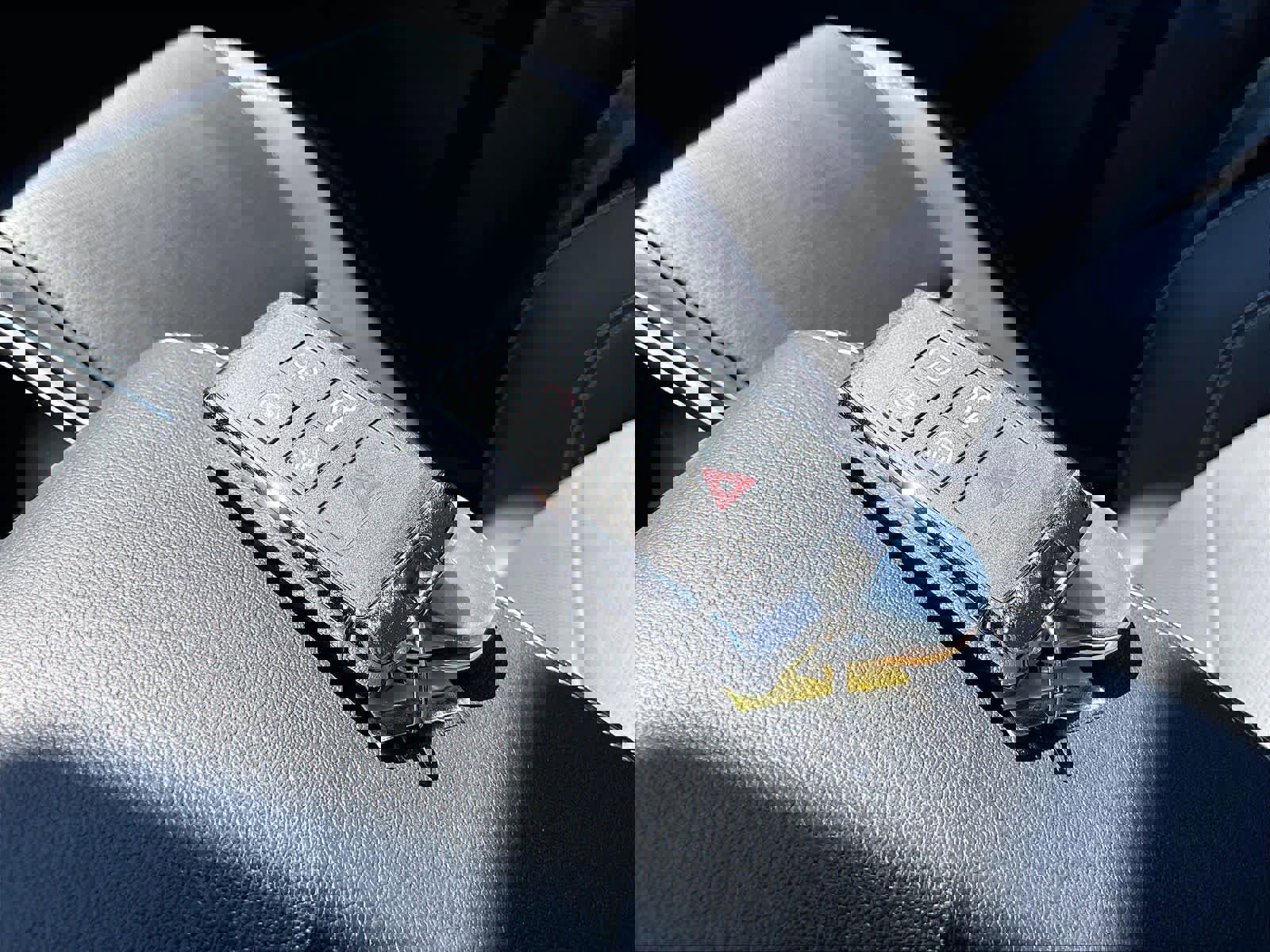 Used 2024 Jaguar E-PACE R-Dynamic SE image 12