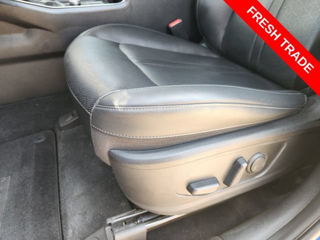Used 2023 Kia Sorento S w/ Panoramic Sunroof Package FWD image 23