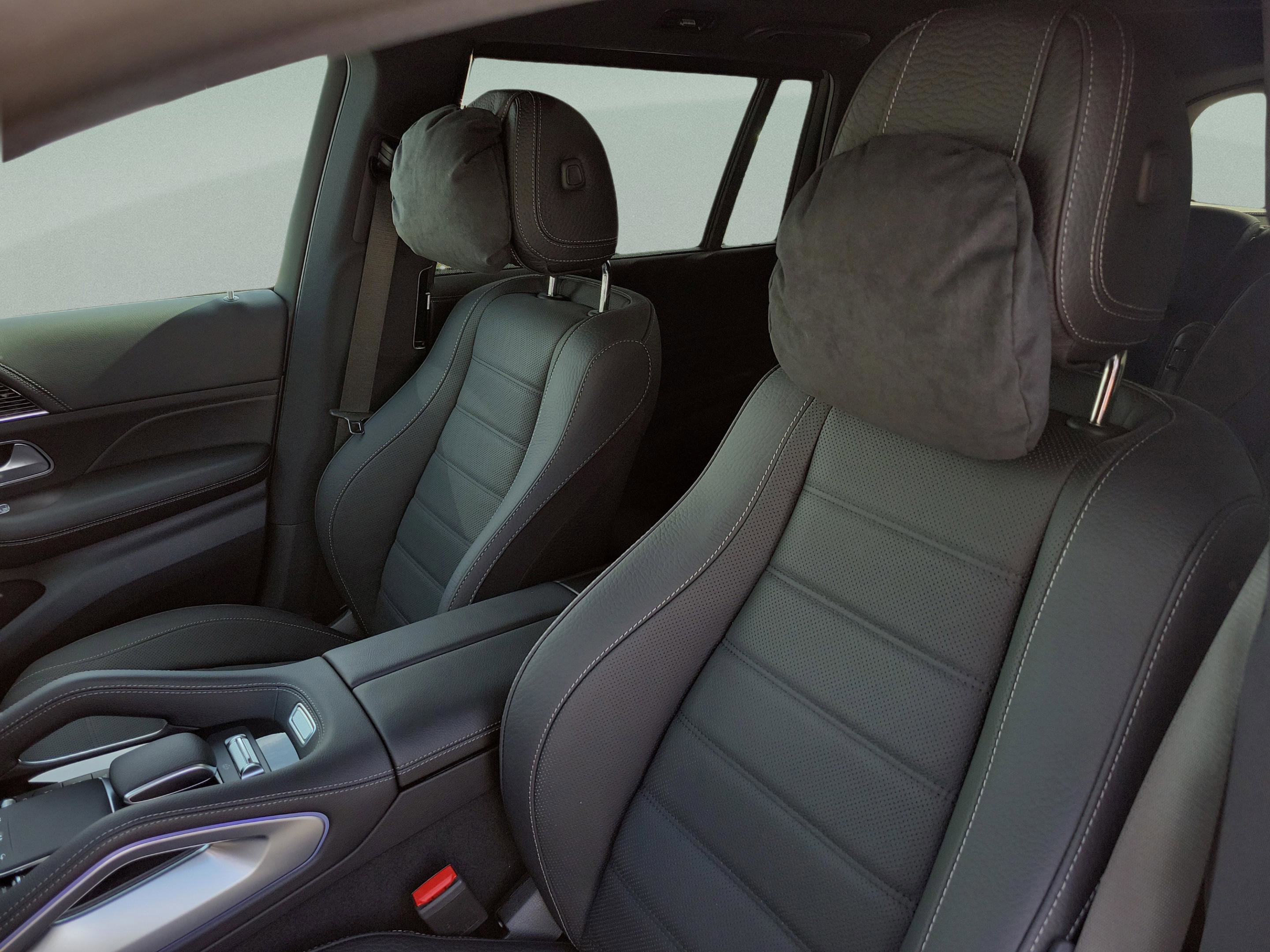 New 2026 Mercedes-Benz GLS 580 4MATIC image 19