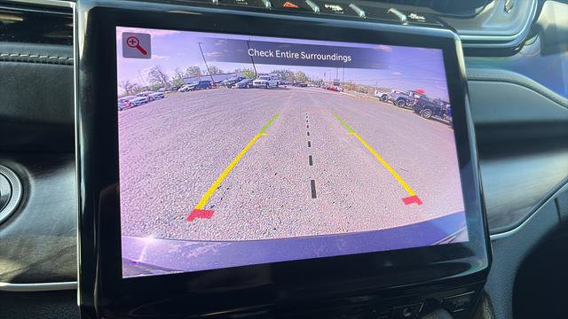 Used 2022 Jeep Grand Cherokee L Limited AWD/4WD image 12