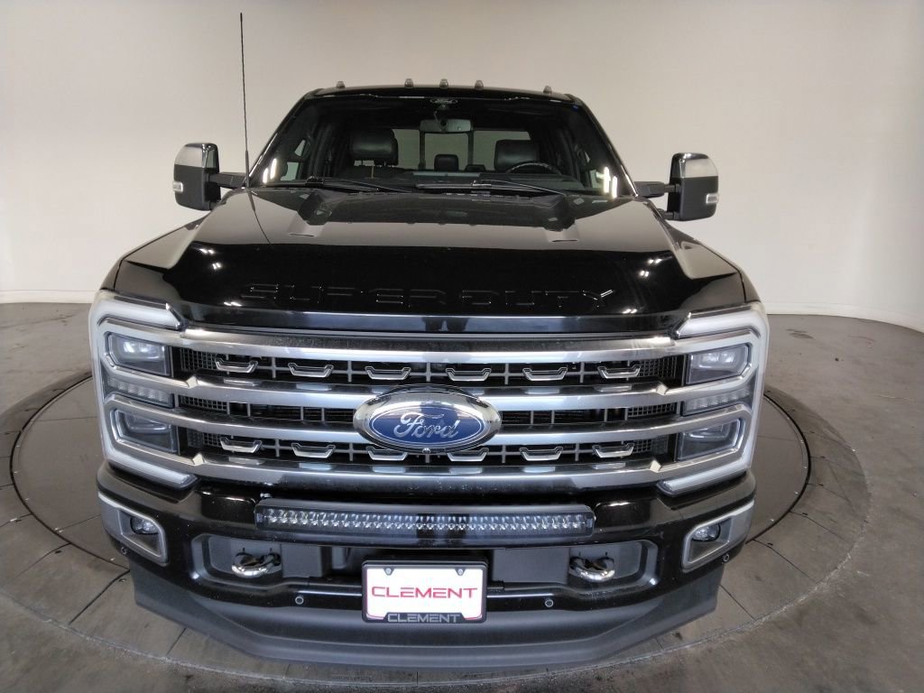 Used 2024 Ford F250 Platinum image 3