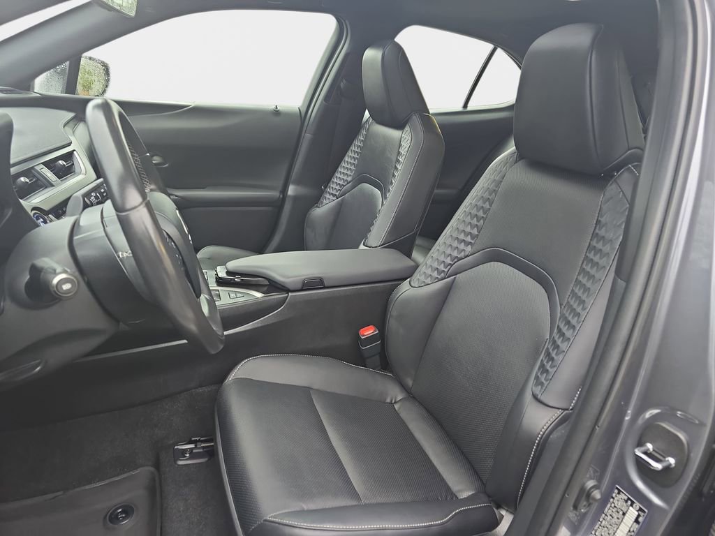 Used 2020 Lexus UX 250h w/ Premium Package image 15