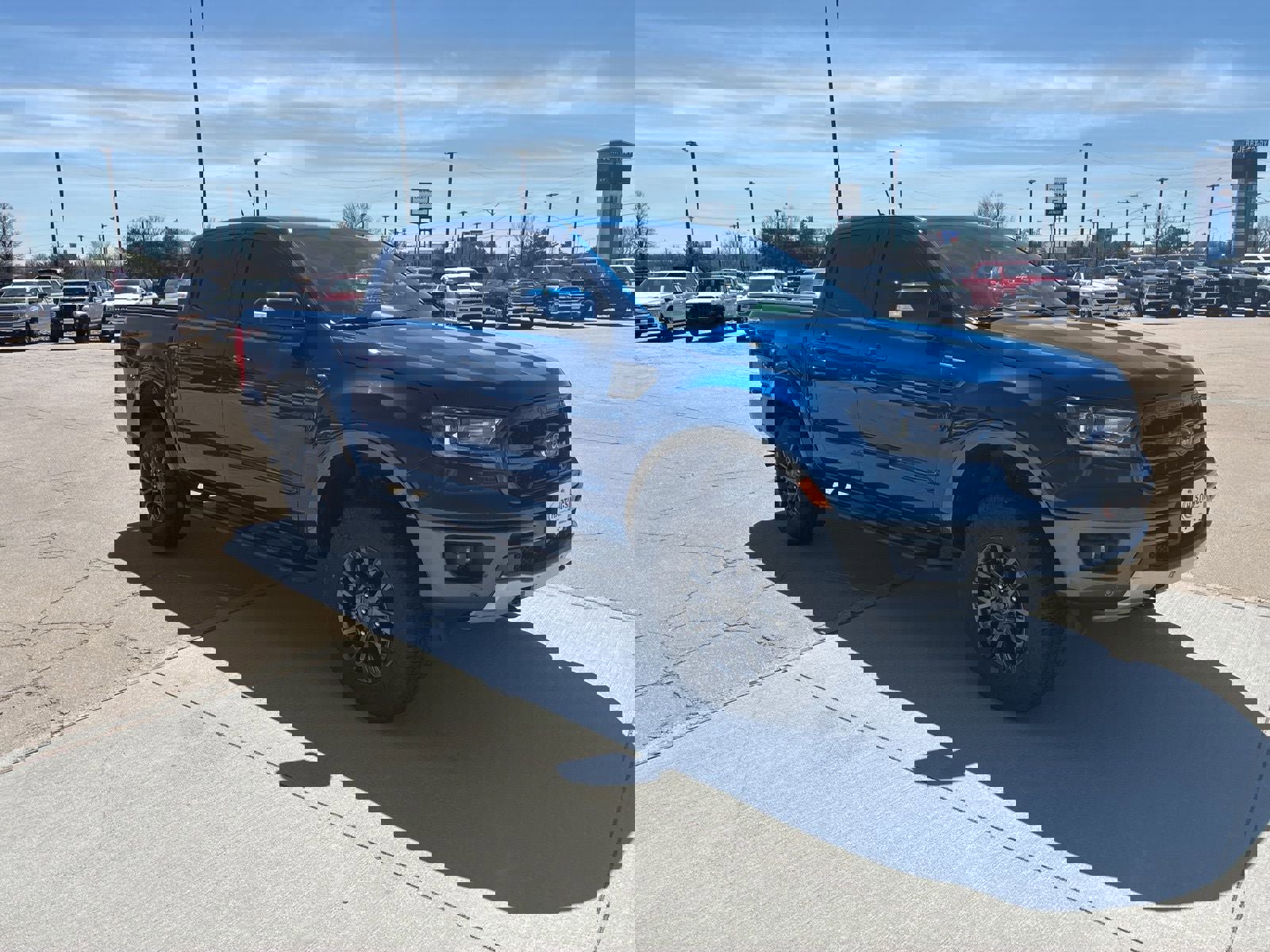 Used 2020 Ford Ranger Lariat w/ Equipment Group 501A Mid image 9