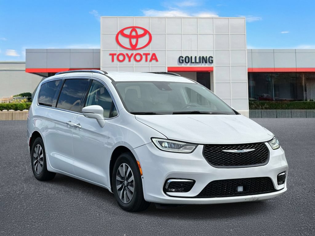 Used 2021 Chrysler Pacifica Touring-L FWD image 7