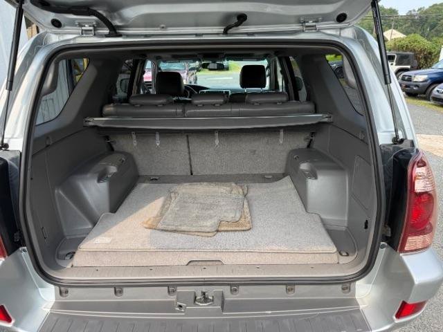 Used 2005 Toyota 4Runner Limited AWD/4WD image 5