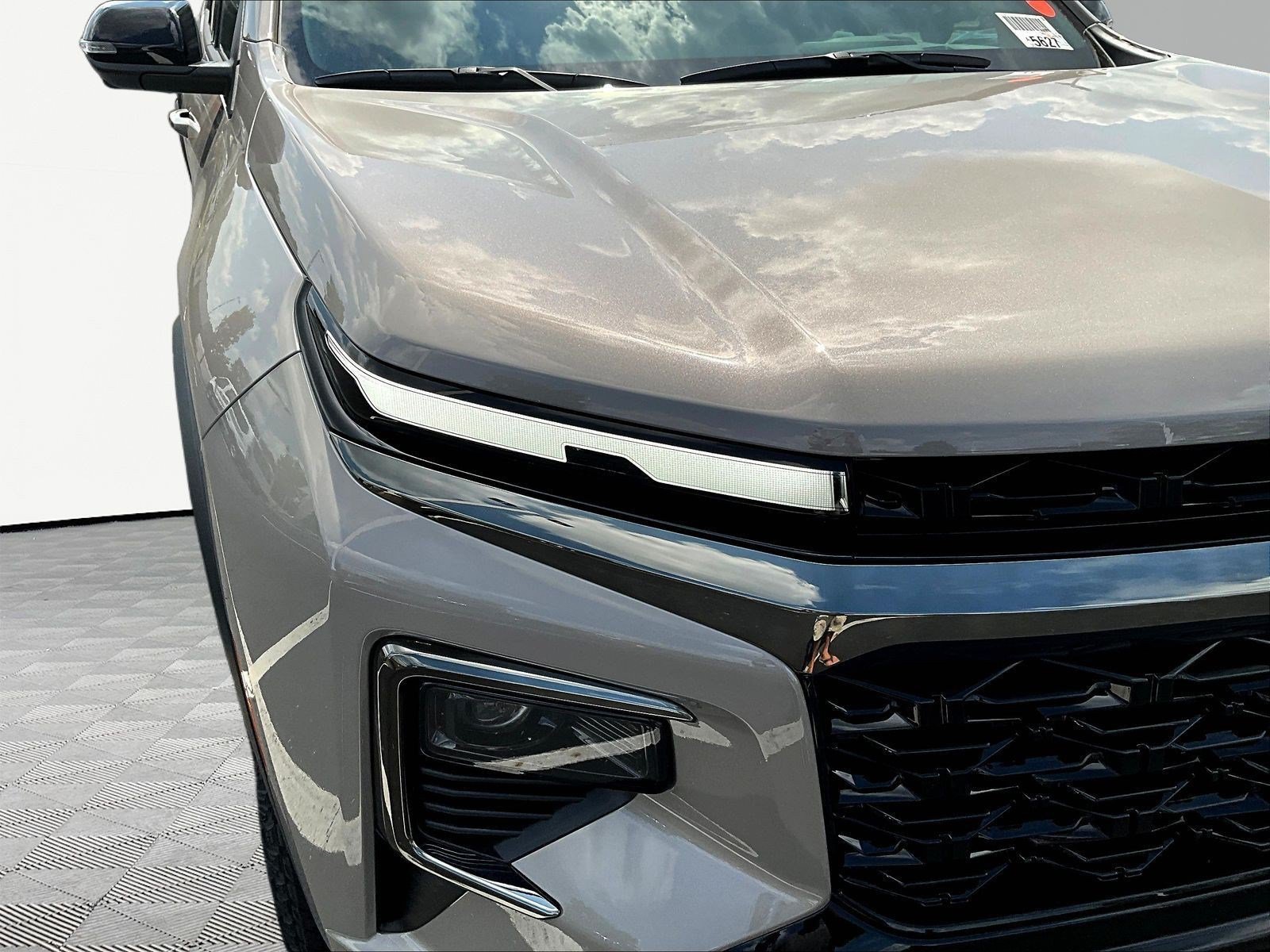 New 2027 Chevrolet Traverse Z71 w/ Driver Confidence Package AWD/4WD image 8